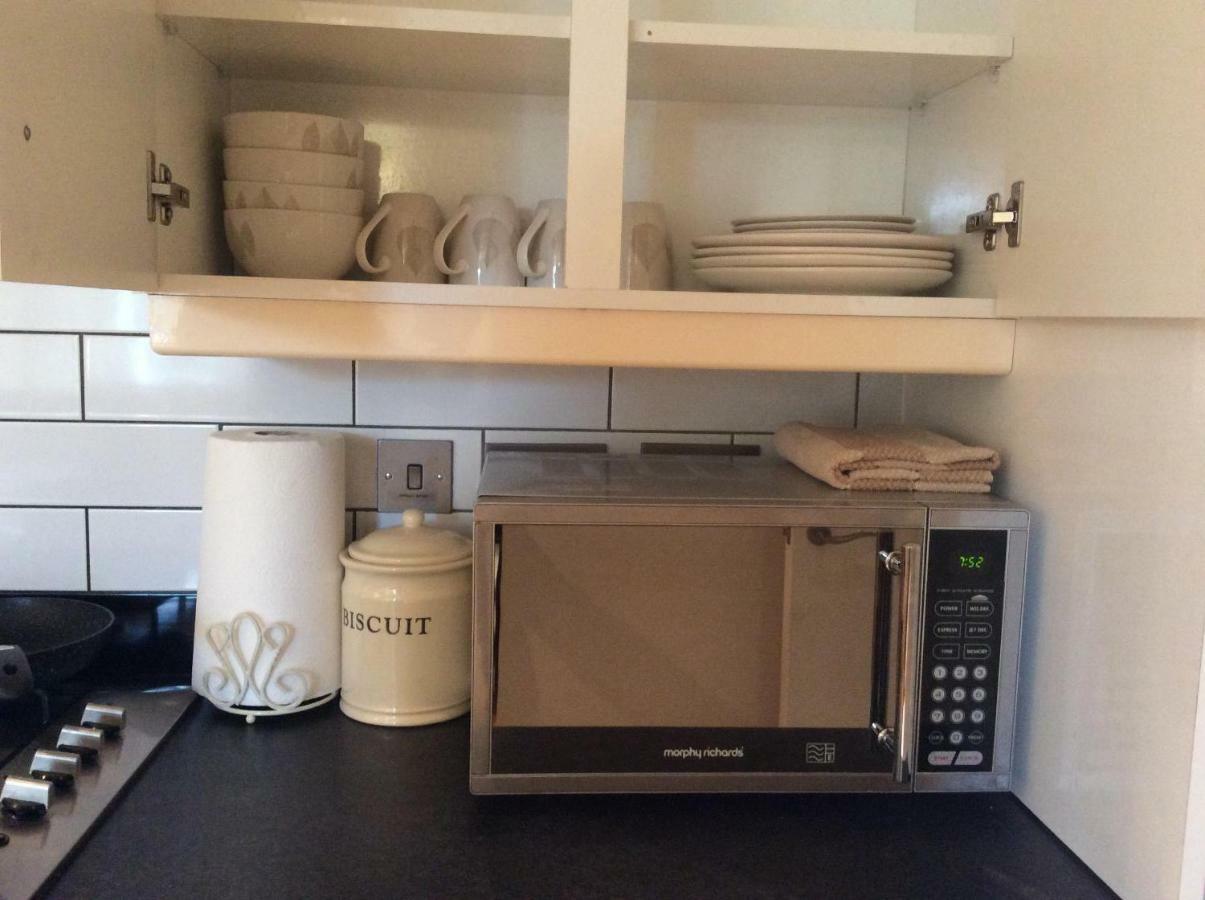 Modern Flat Appartement Watford  Buitenkant foto